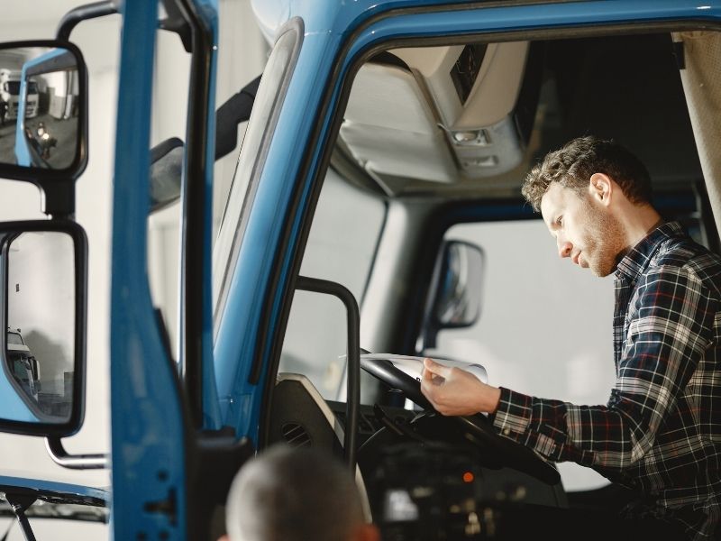 Seguro para caminhão em Alumínio